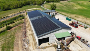 Centrale photovoltaïque 300 kWc en toiture sur bâtiment agricole existant à Vaissac (82)